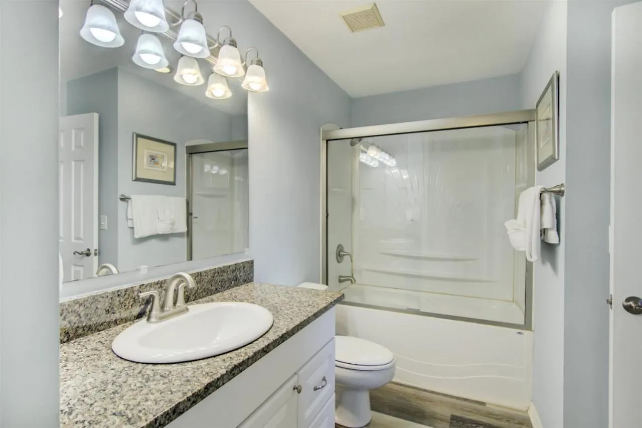 9 D, One Bedroom Condo Destin Apartment